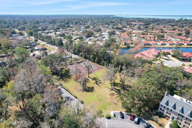 4325 PLAZA GATE Lane S 201, Jacksonville, FL 32217