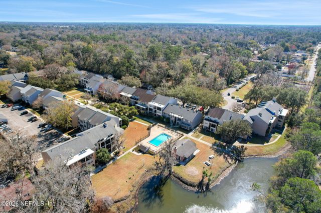 4325 PLAZA GATE Lane S 201, Jacksonville, FL 32217