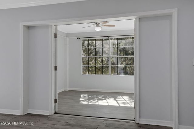 4325 PLAZA GATE Lane S 201, Jacksonville, FL 32217