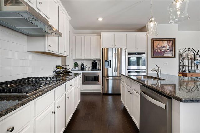 2097 Yvette Way, Braselton, GA 30517