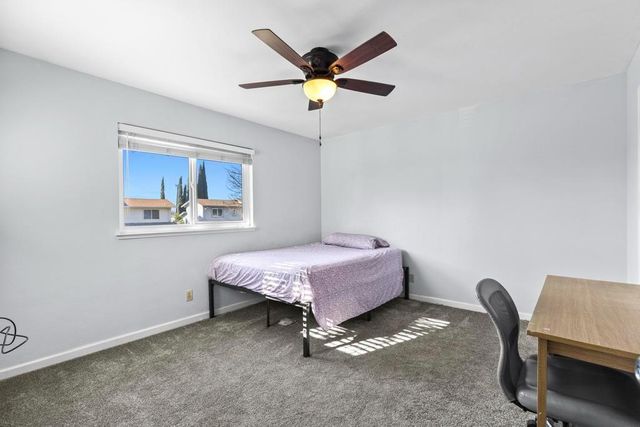 1617 E Lake Ct, Marysville, CA 95901