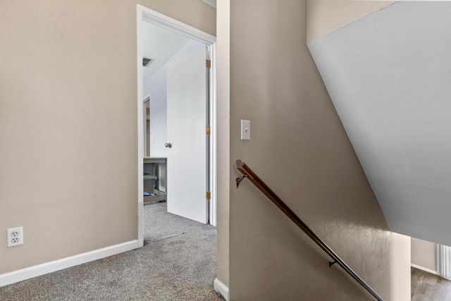 1617 E Lake Ct, Marysville, CA 95901