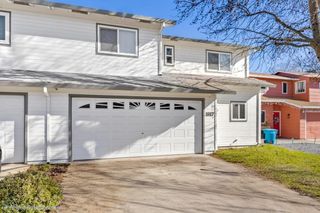 1617 E Lake Ct, Marysville, CA 95901