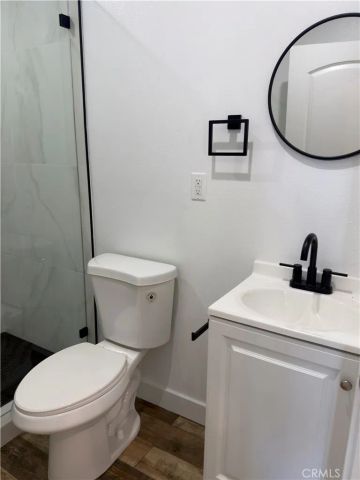 523 W 78th Street, Los Angeles, CA 90044