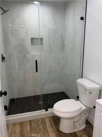 523 W 78th Street, Los Angeles, CA 90044