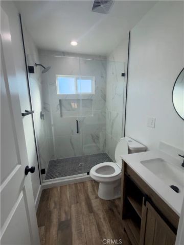 523 W 78th Street, Los Angeles, CA 90044