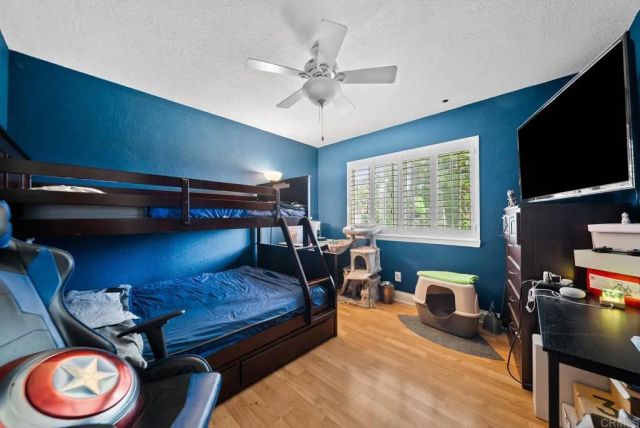 10820 Dutton Drive, La Mesa, CA 91941