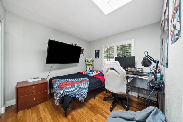 10820 Dutton Drive, La Mesa, CA 91941