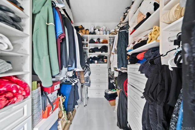 10820 Dutton Drive, La Mesa, CA 91941