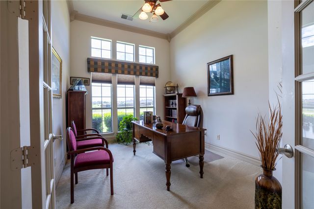 2722 W Alamosa Drive, Terrell, TX 75160