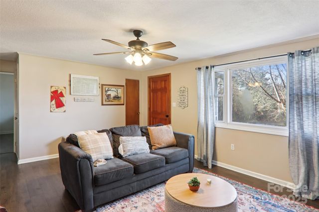 57 Bittersweet Trail, Canton, NC 28716