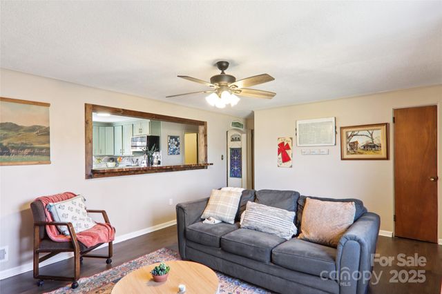 57 Bittersweet Trail, Canton, NC 28716