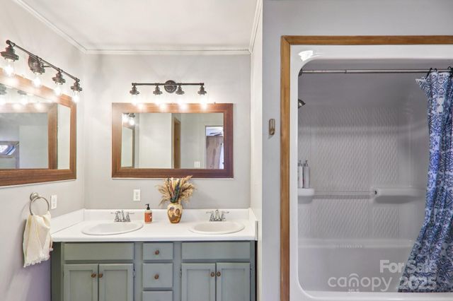 57 Bittersweet Trail, Canton, NC 28716