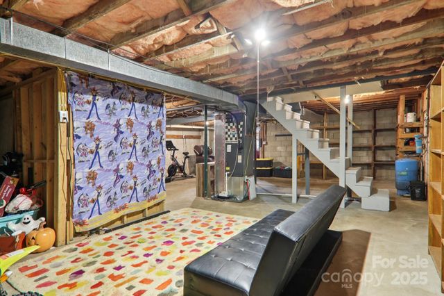 57 Bittersweet Trail, Canton, NC 28716