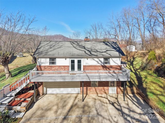 57 Bittersweet Trail, Canton, NC 28716