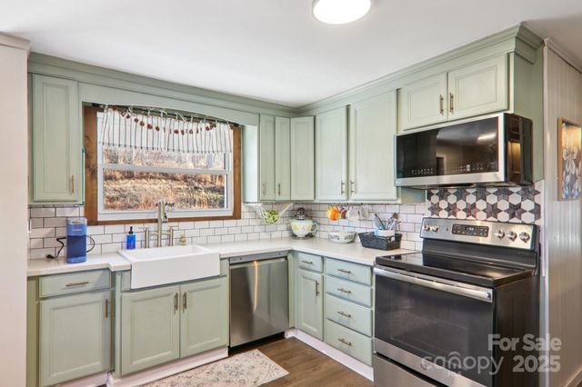 57 Bittersweet Trail, Canton, NC 28716