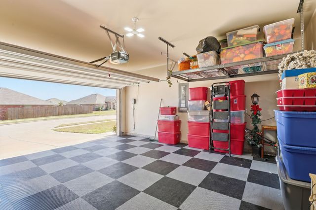 1104 Eastland Lane, Weatherford, TX 76087