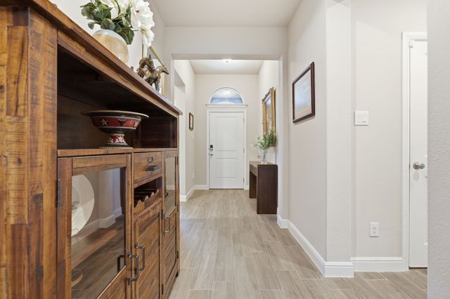 1104 Eastland Lane, Weatherford, TX 76087