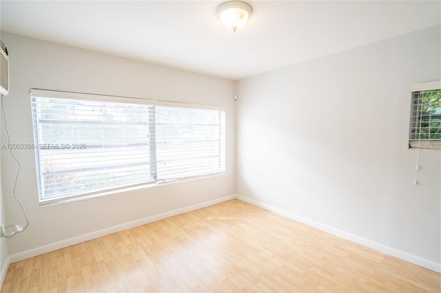 475 S Shore Dr, Miami Beach, FL 33141