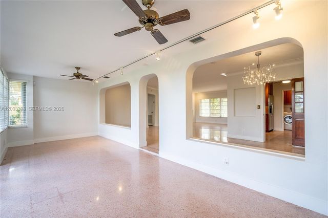 475 S Shore Dr, Miami Beach, FL 33141