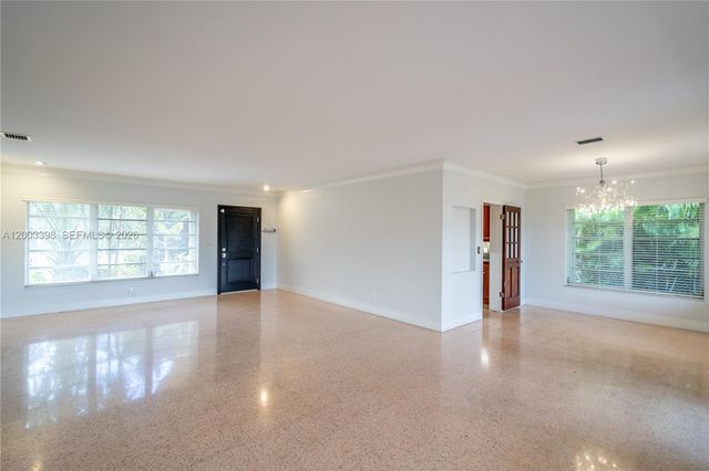 475 S Shore Dr, Miami Beach, FL 33141