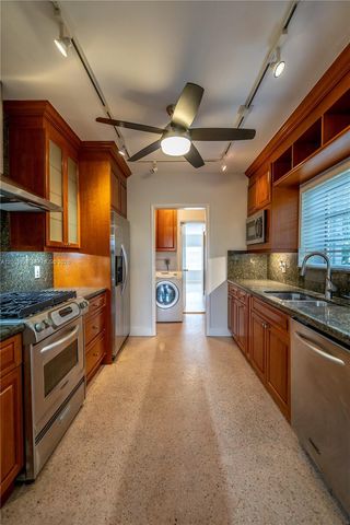 475 S Shore Dr, Miami Beach, FL 33141