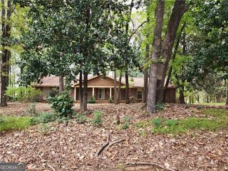 2881 Glenhaven Court SW, Conyers, GA 30094