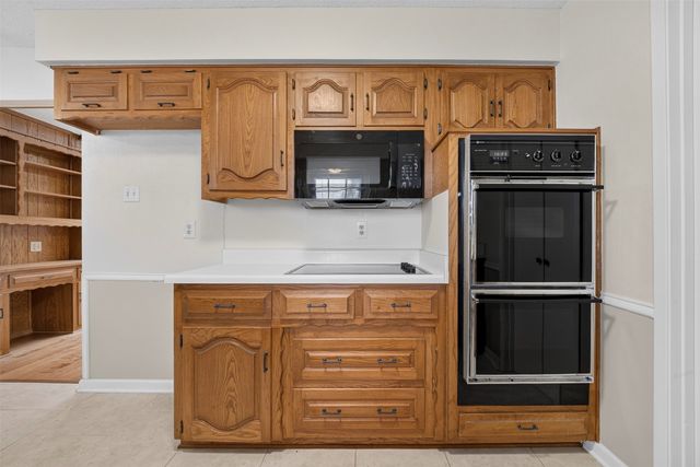 11125 Cactus Lane, Dallas, TX 75238