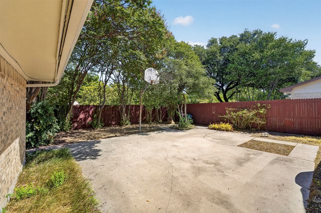 11125 Cactus Lane, Dallas, TX 75238