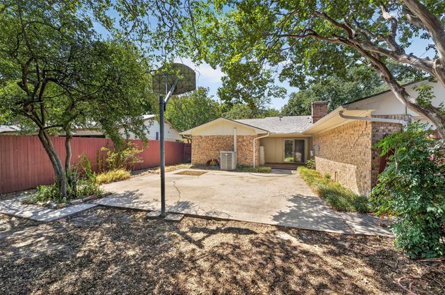11125 Cactus Lane, Dallas, TX 75238