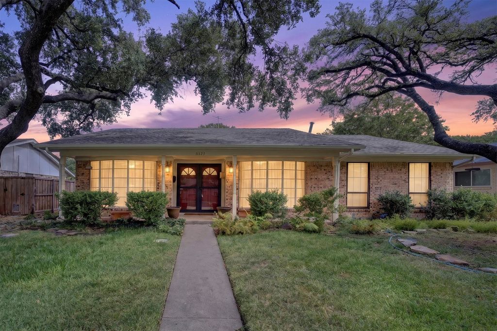 11125 Cactus Lane, Dallas, TX 75238
