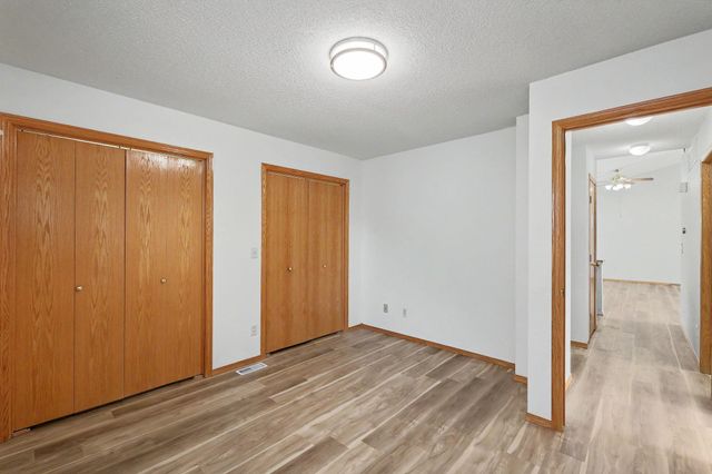 1920 S Leeanne Ln, Wichita, KS 67207