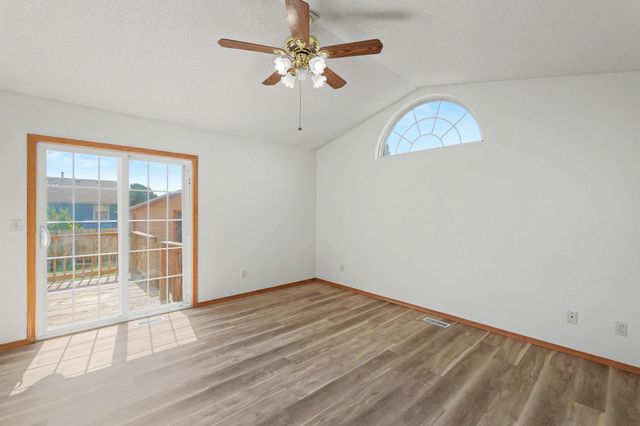 1920 S Leeanne Ln, Wichita, KS 67207