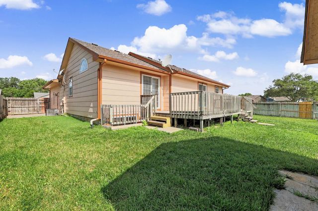 1920 S Leeanne Ln, Wichita, KS 67207