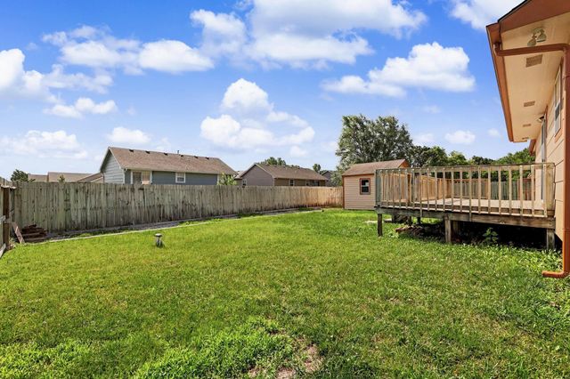 1920 S Leeanne Ln, Wichita, KS 67207