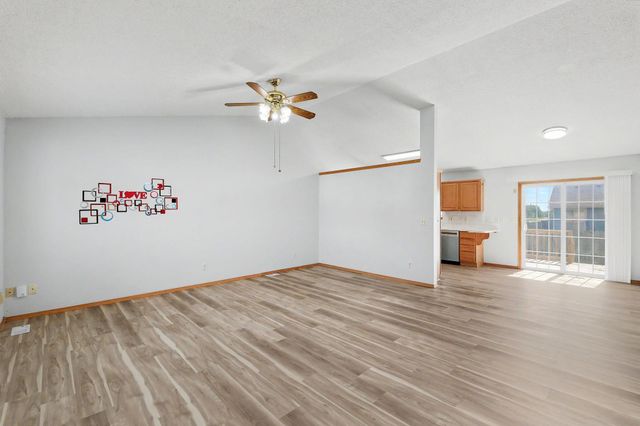 1920 S Leeanne Ln, Wichita, KS 67207
