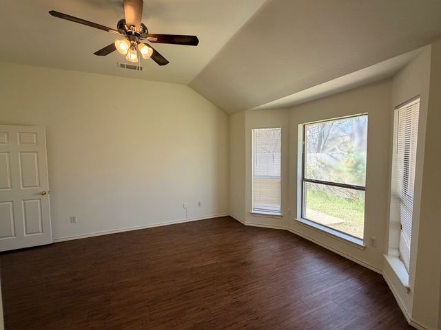 202 Vines Drive, Cedar Hill, TX 75104