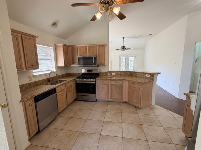 202 Vines Drive, Cedar Hill, TX 75104