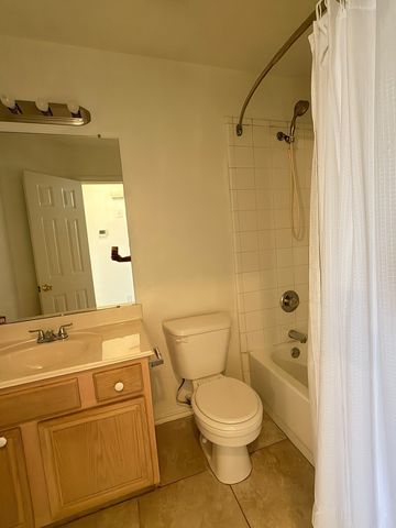 202 Vines Drive, Cedar Hill, TX 75104