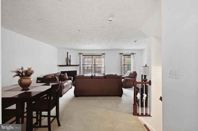 8012 BULLFINCH PL, White Plains, MD 20695