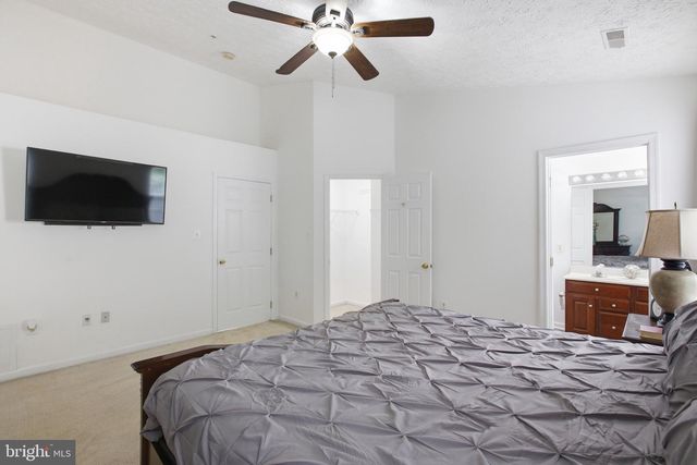 8012 BULLFINCH PL, White Plains, MD 20695
