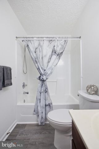 8012 BULLFINCH PL, White Plains, MD 20695