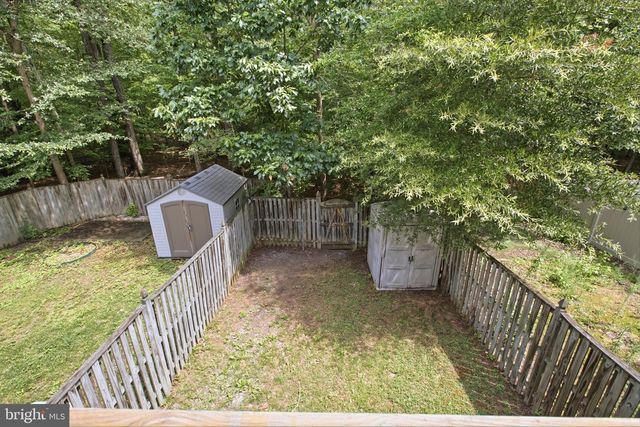 8012 BULLFINCH PL, White Plains, MD 20695
