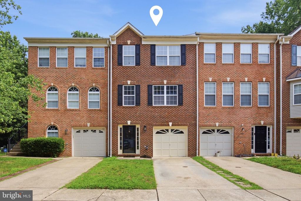 8012 BULLFINCH PL, White Plains, MD 20695