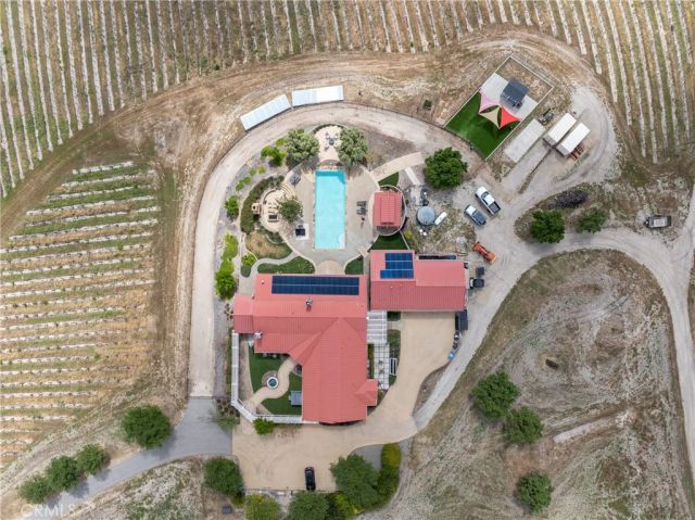 2325 Bella Tierra, Paso Robles, CA 93446