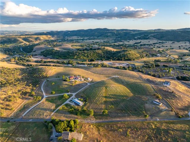 2325 Bella Tierra, Paso Robles, CA 93446