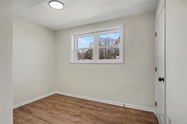 8832 Twin Oaks Drive, Jonesboro, GA 30236