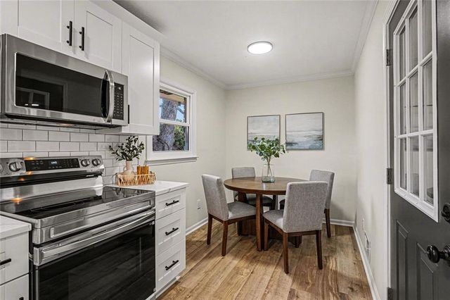 8832 Twin Oaks Drive, Jonesboro, GA 30236