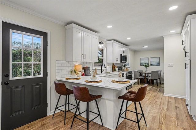 8832 Twin Oaks Drive, Jonesboro, GA 30236