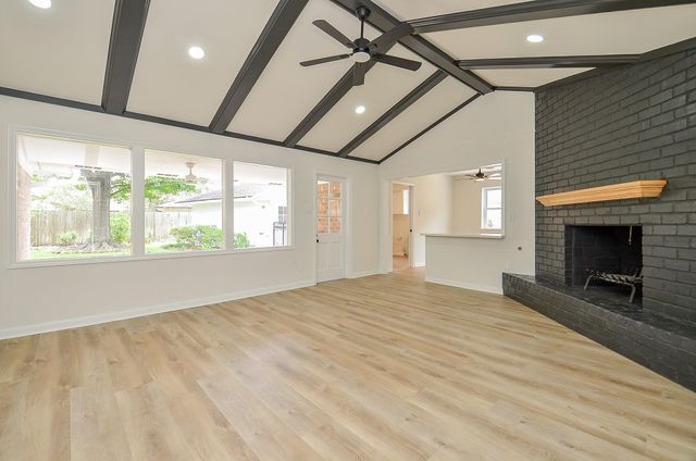 10623 Longmont Drive, Houston, TX 77042